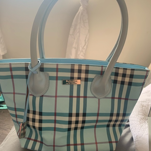 Beautiful Burberry bag!🪻 - Picture 6 of 6